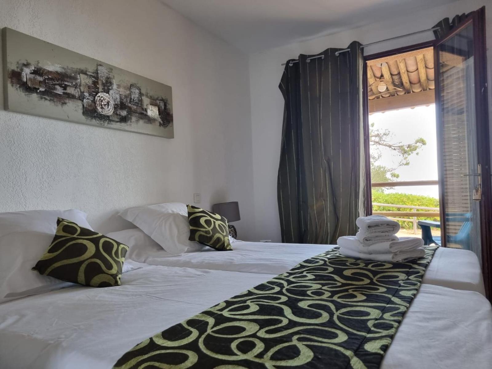 Les Bungalows Du Maquis Porto-Vecchio  Extérieur photo